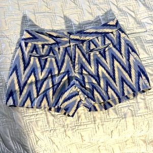 Zigzag dress shorts